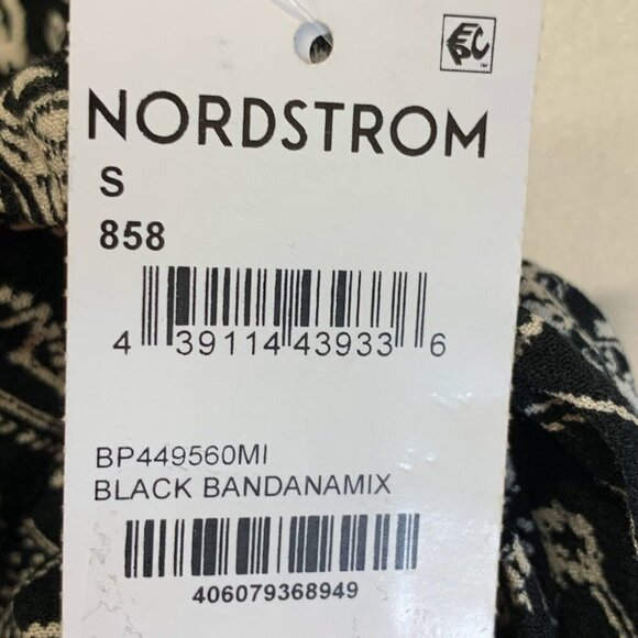 BP Women's Print Black Bandanamix Pockets Elastic Waist Paperbag Shorts SZ 2 NWT - Picture 7 of 13